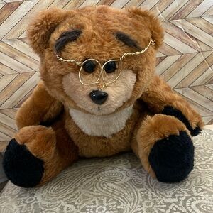 Vintage SAMET & WELLS‎ brown & black sitting teddy bear with metal glasses 1978